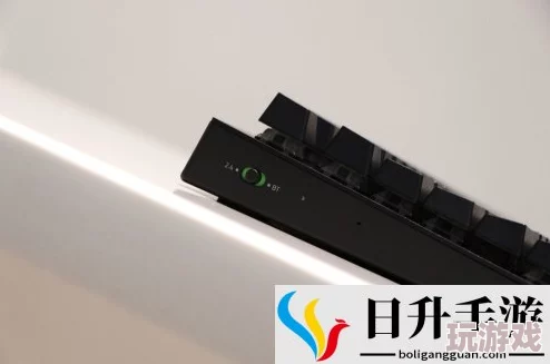 震惊！黑寡妇v3有线和无线区别竟然让玩家们彻底颠覆认知，功能体验大不相同！黑寡妇v3有线和无线区别